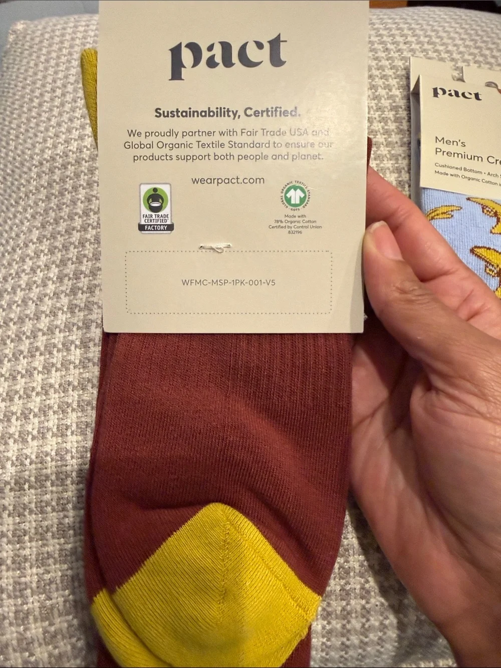 Pact Men's Organic Cotton Blend Crew Socks — Maroon & Light Blue Banana Print